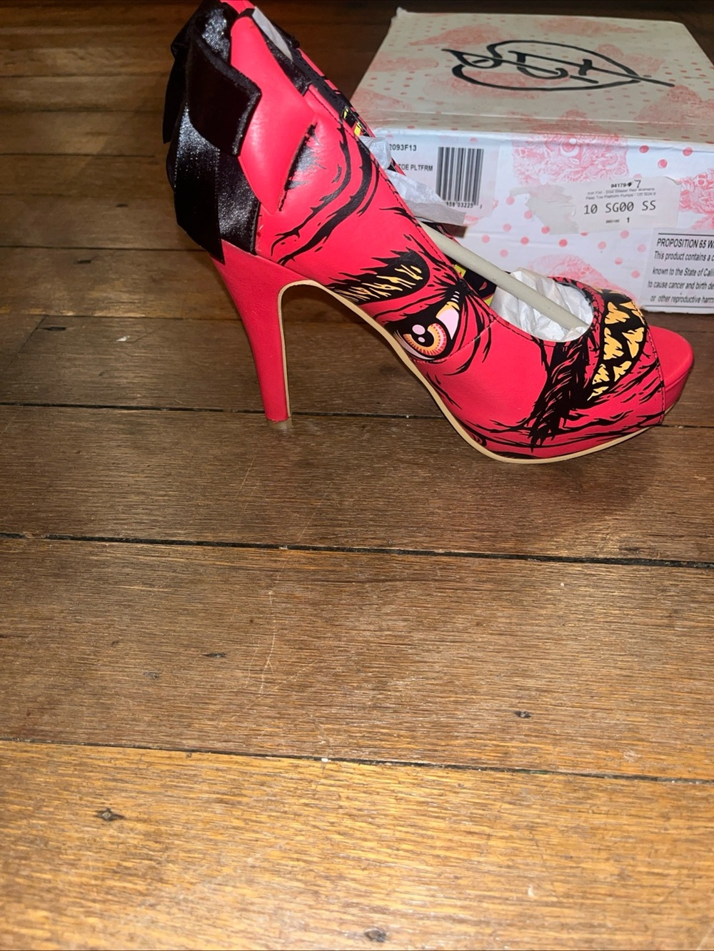 Iron Fist "Soul Stealer" Red & Black & Gold Peep Toe Platform Heels Sz 7 - Picture 7 of 11